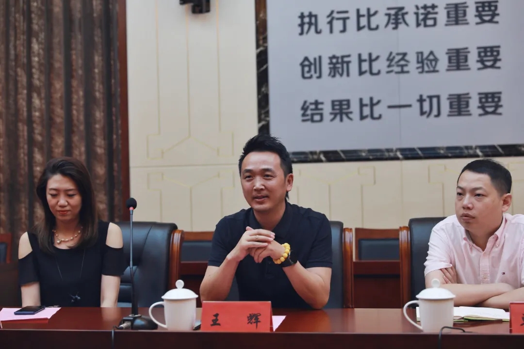 合作共赢谋发展，校企互动谱新篇——DB彩票
中国(图4)