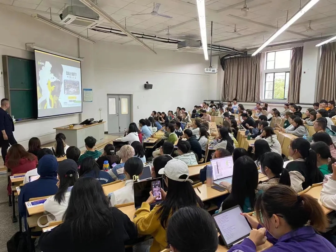 DB彩票
足迹 丨 校企合作近期成果展示大盘点【9-10月】(图12)